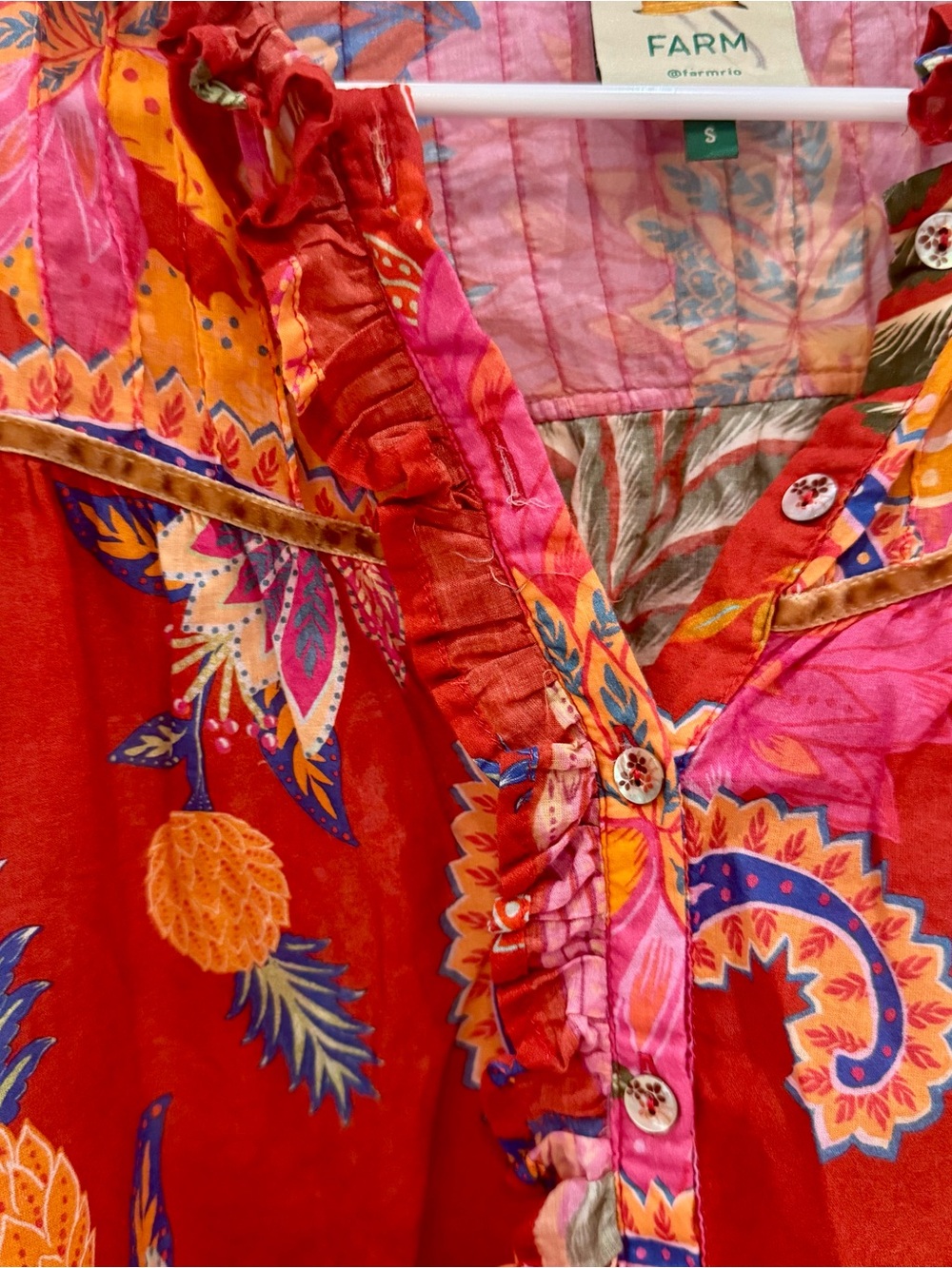 FARM Rio Red Tropical Pineapple Ruffle Blouse - Picture 7 of 9